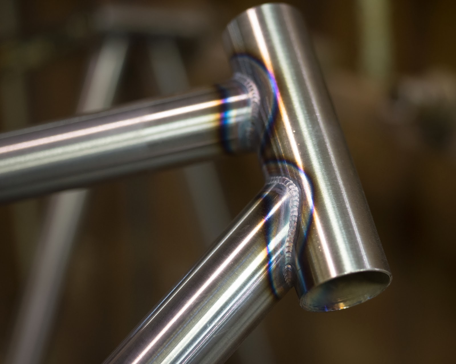 Сварочный шов нержавейки аргоном